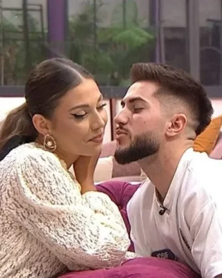 Iosif a dat-o de gol pe bunica lui! Ce a spus femeia despre Lucia: „Are corp ca lumea, dar mă enervează”