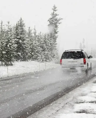 Adio, primăvară! Data exactă când ninge în București în martie. Meteorologii au făcut anunțul momentului