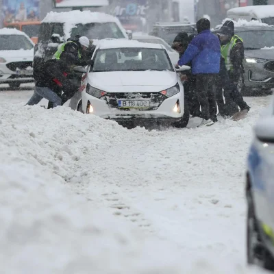 Haos total în București! Mesajul primit de toți pe telefon chiar acum. Ce se întâmplă la Otopeni și pe Centură