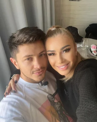 Adio, zvonuri despre despărțire! Unde au fost surprinși Anamaria Prodan și Ronald Gavril. Imaginile care spun totul