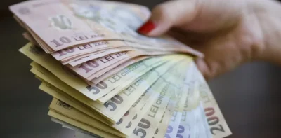 Adio, bani în plus la salariu! Lovitură pentru acești bugetari. Decizia luată de Guvernul Bolojan chiar acum