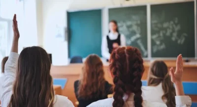 Banii intră pe card pe 20 februarie! Vestea momentului pentru elevi. Cât primesc, de fapt, după zilele de vacanță.