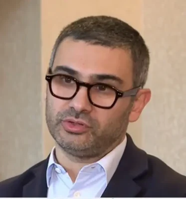 Vestea momentului pentru milioane de pensionari! Cine sunt românii care primesc o dublă majorare de bani pe card