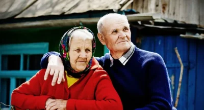 Vestea momentului pentru pensionari! De ce întârzie banii în martie și care este data exactă la care intră pe card