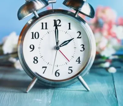 Vestea momentului pentru toți românii! Ce se întâmplă cu ceasurile pe 29 martie 2026. Ziua va avea doar 23 de ore