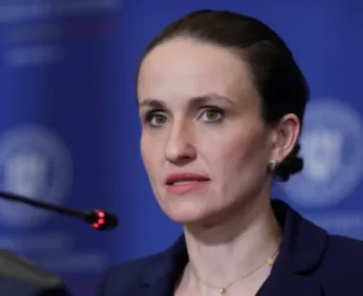Fiica lui Victor Ponta, interzisă la îmbarcare! Scandalul uriaș care a ajuns în Parlament. Ce se întâmplă acum