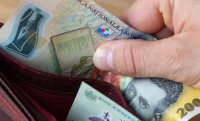 Vestea momentului pentru milioane de pensionari! Ce se întâmplă cu banii în aprilie 2026. Vin mai devreme de Paște!